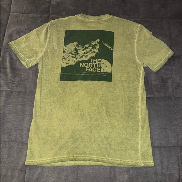 The North Face Other - The North Face Olive Short Sleeve Tee Men’s Medium